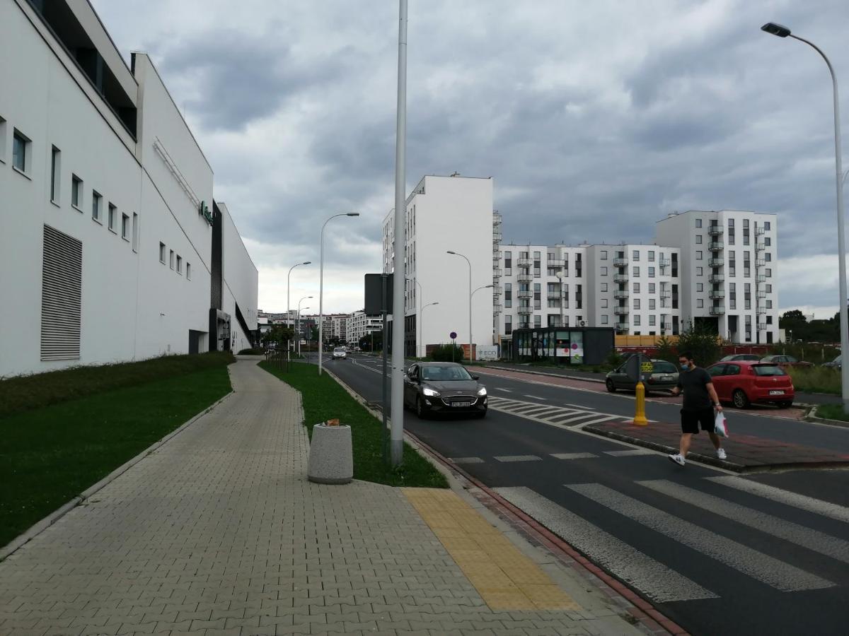 Apartamenty Galeria Polnocna Warsaw Exterior photo